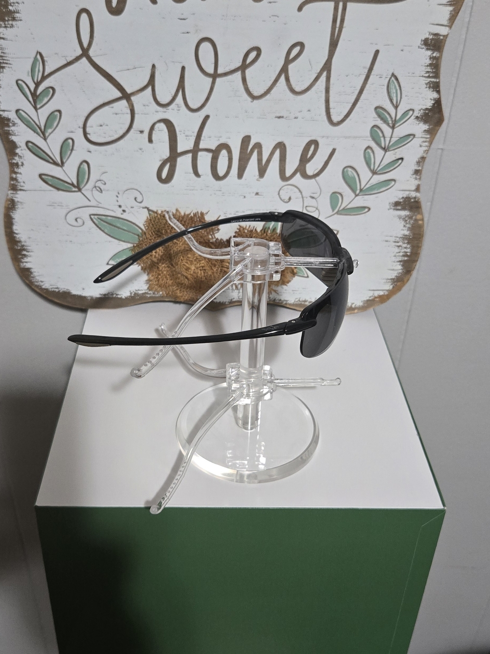 Greg Norman Collection Black Wrap Polarized Sunglasses - Picture 4 of 6